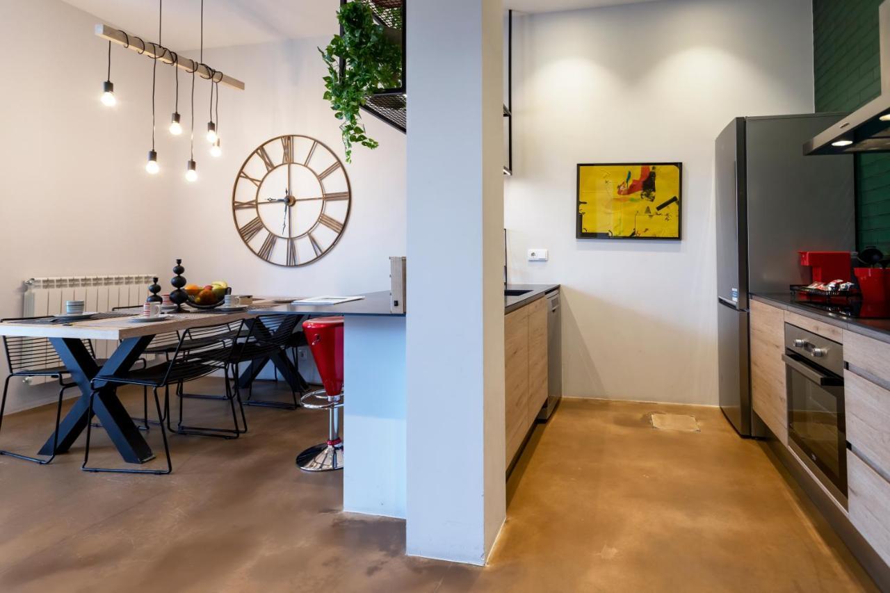 Loft Center Burgos By Unique Rooms ภายนอก รูปภาพ