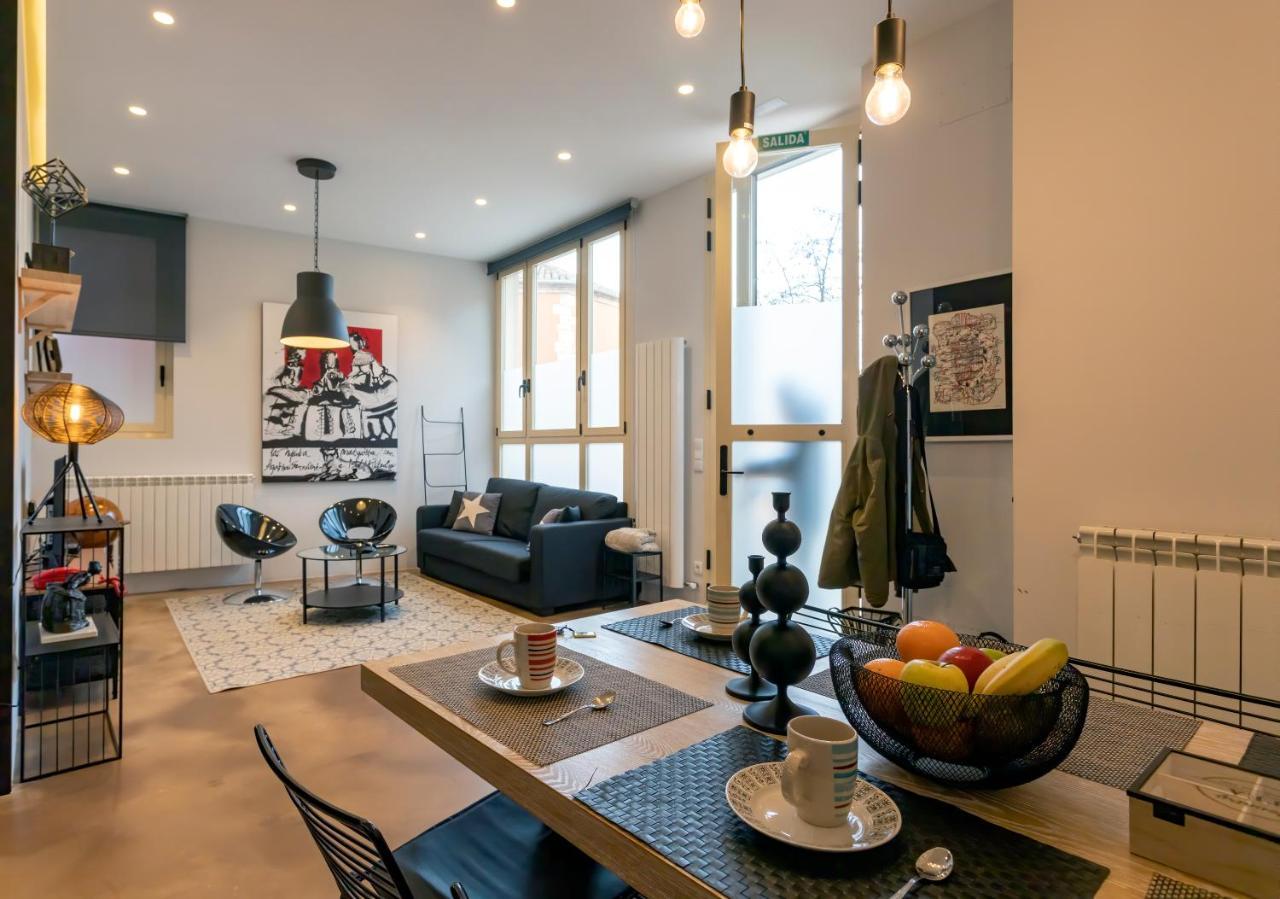 Loft Center Burgos By Unique Rooms ภายนอก รูปภาพ